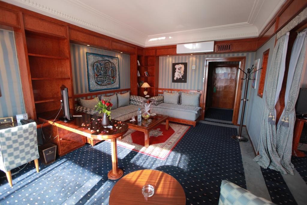 Hotel Transatlantique Мекнес Экстерьер фото