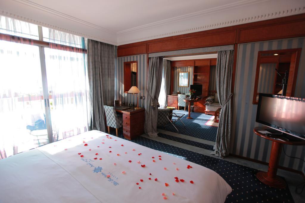 Hotel Transatlantique Мекнес Экстерьер фото